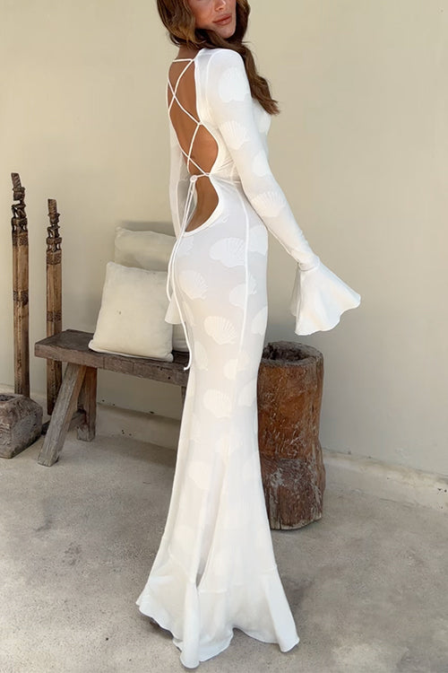 Karleedress Bell Long Sleeves Backless Lace-up Shell Print Maxi Dress